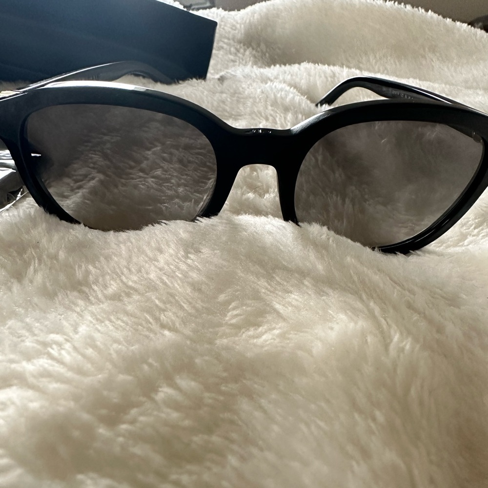 NWT 🖤AUTHENTIC DIOR 30 MONTAIGNE MINI SUNNIES 🕶️